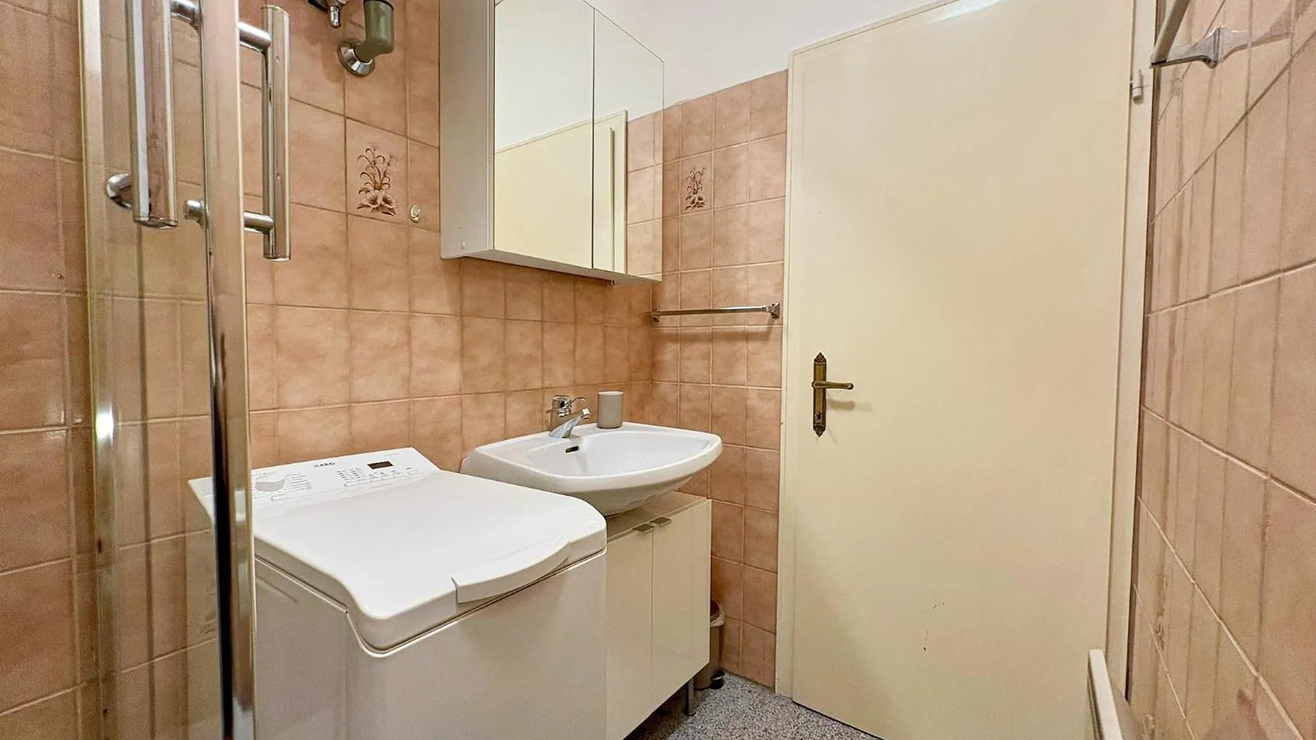 Apartamento Spacious And Near Metro I Close To Parks I Akh Viena 0*,  Austria